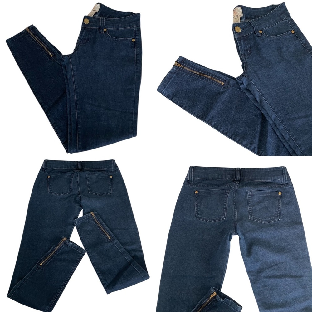 Arden B Blue Denim Ankle Jeans with Gold Button Accents and Ankle Zippers size 0